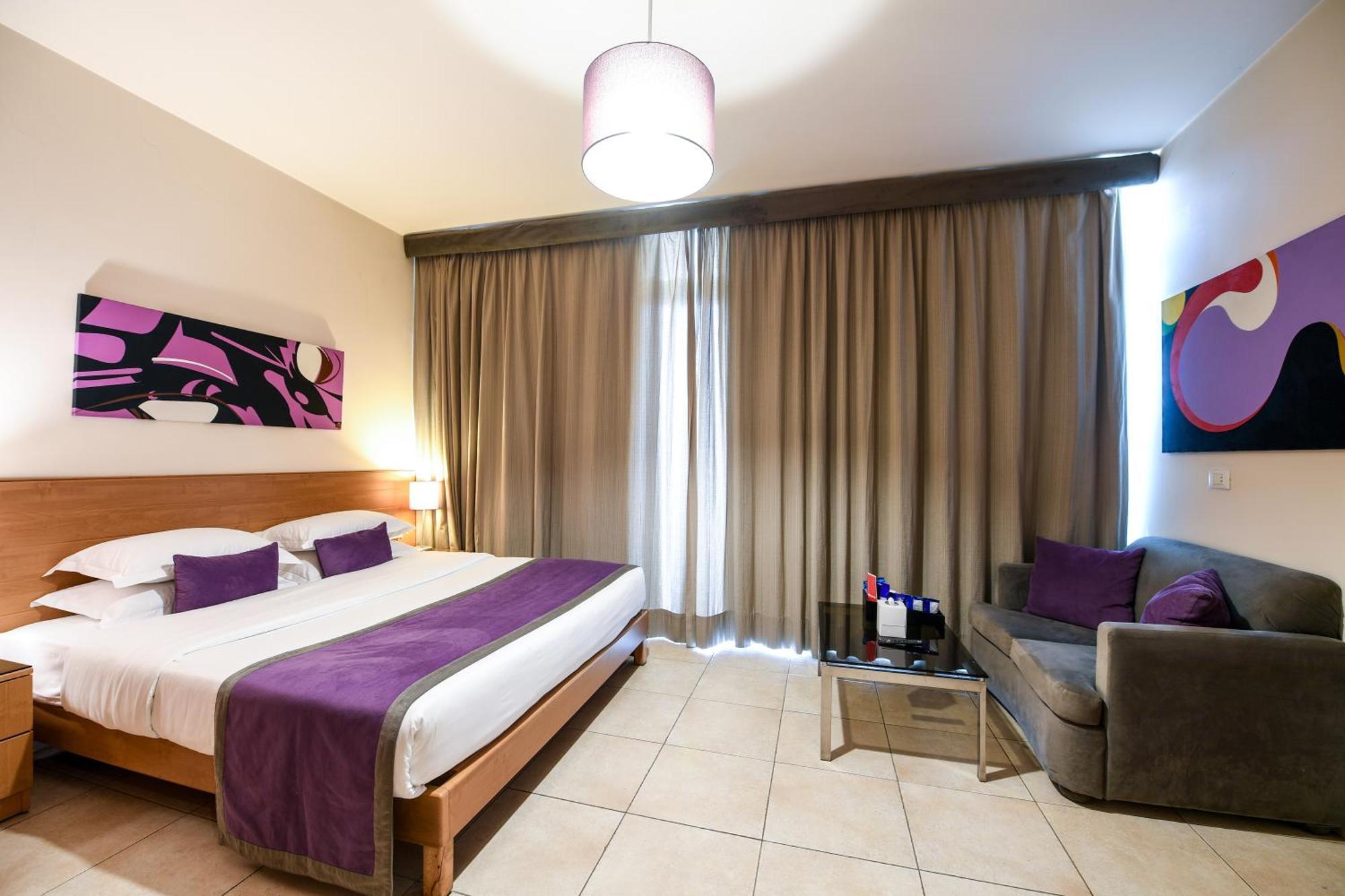 The Smallville Xpress Beirut Eksteriør bilde