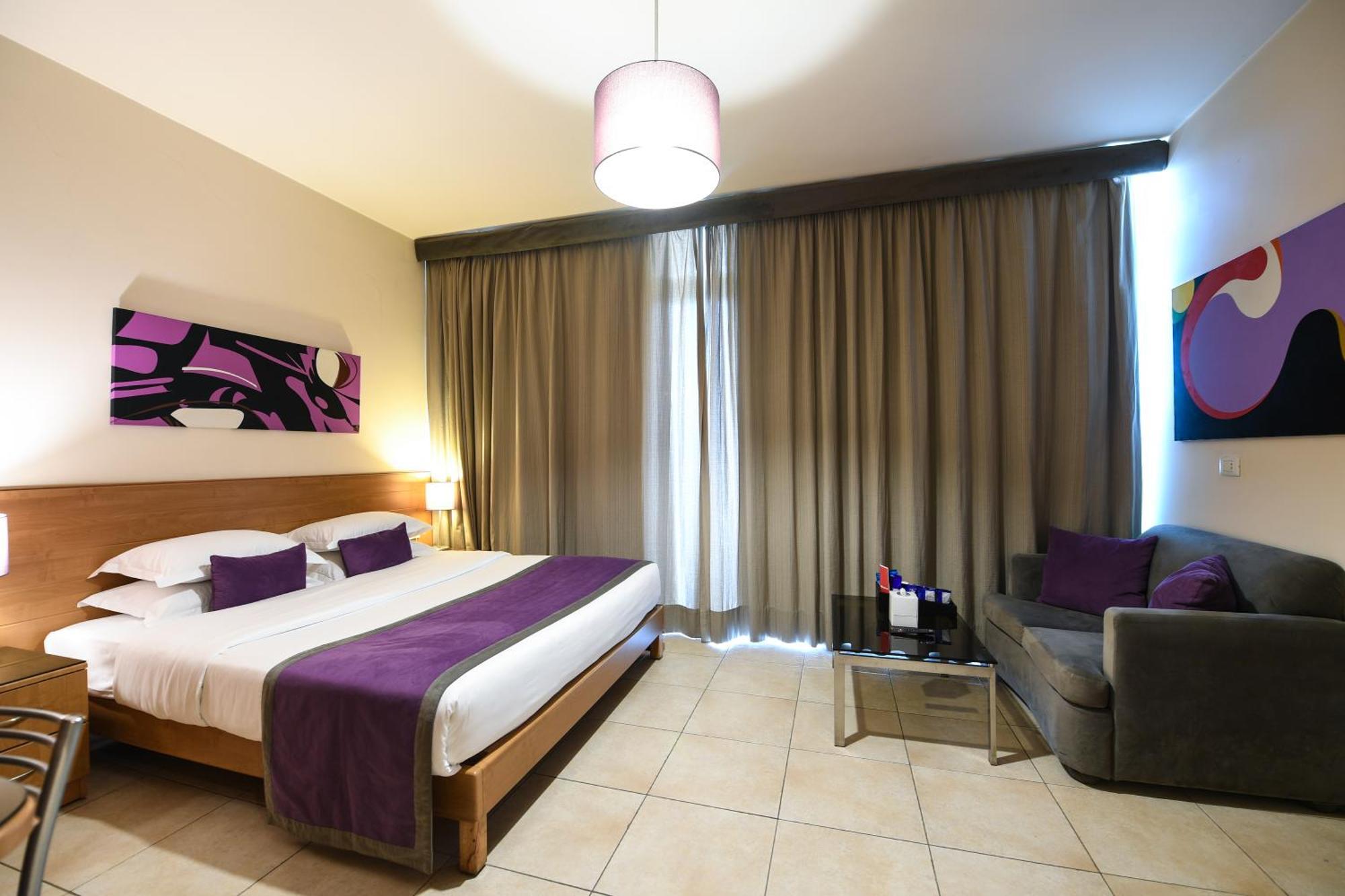 The Smallville Xpress Beirut Eksteriør bilde