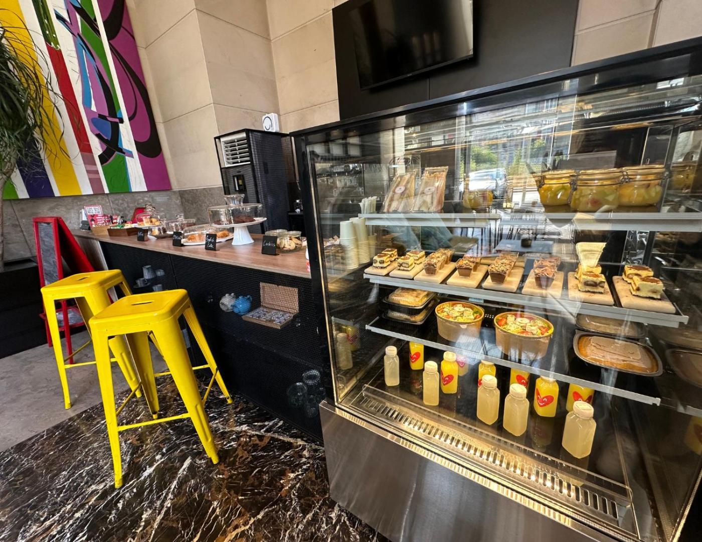 The Smallville Xpress Beirut Eksteriør bilde